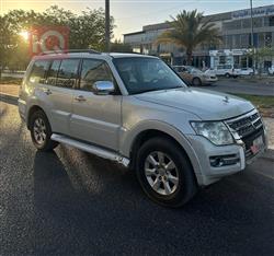 ميتسوبيشي باجيرو